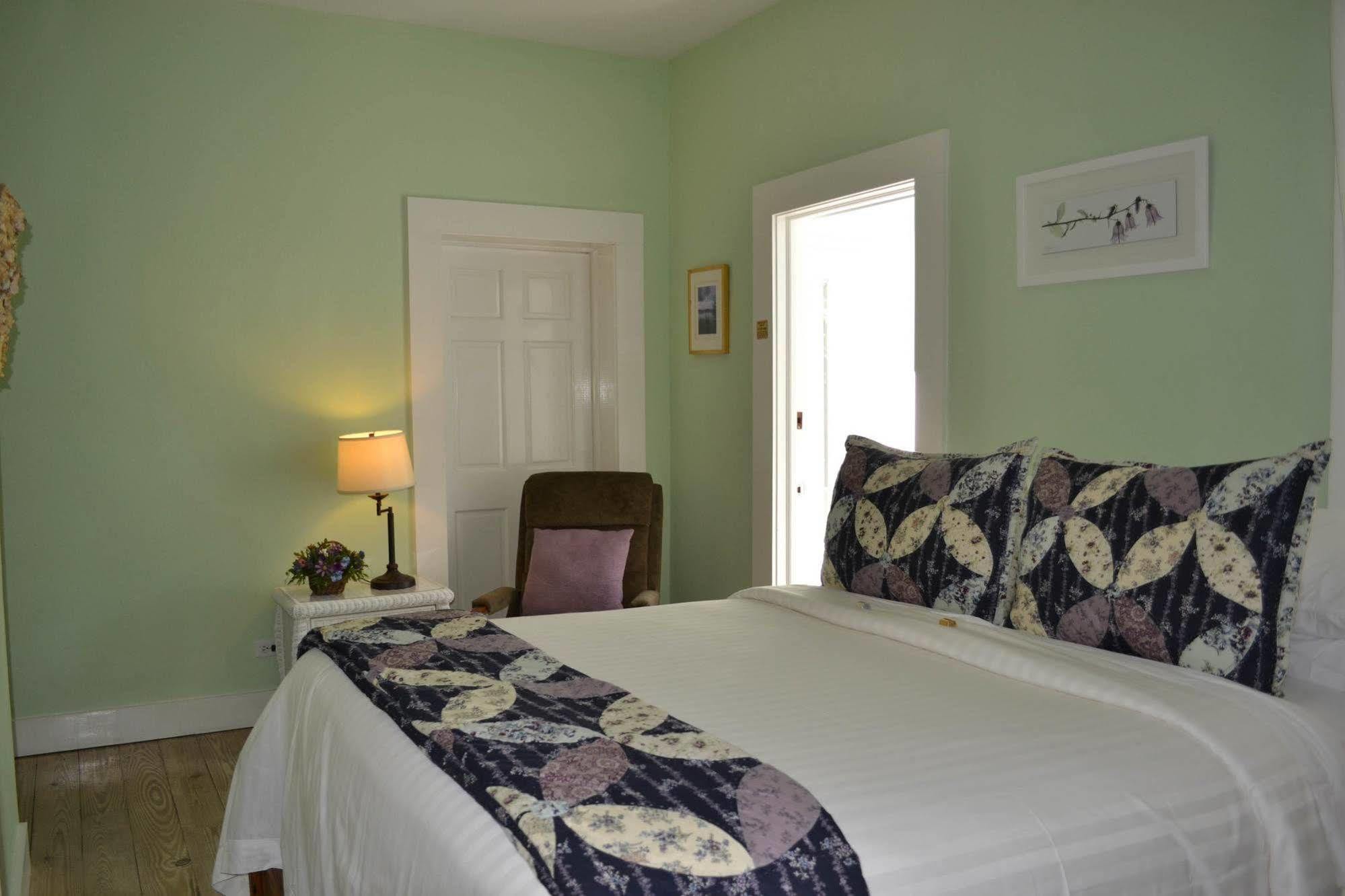 Speakeasy Inn (Adults Only) Кей Уест Екстериор снимка