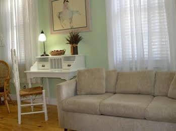 Speakeasy Inn (Adults Only) Кей Уест Екстериор снимка